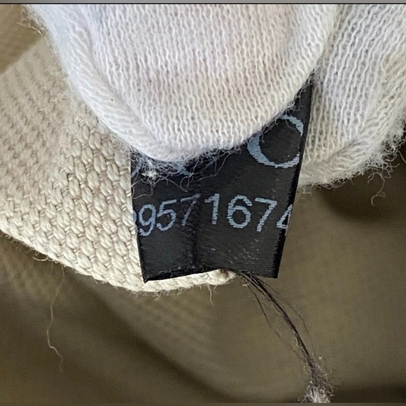 Authentic Gucci Tote Bag GG Canvas Beige Brown Leather. - Picture 12 of 17